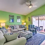 Pcb Retreat With Patio And Grill Less Than 1 Mi To Beach!