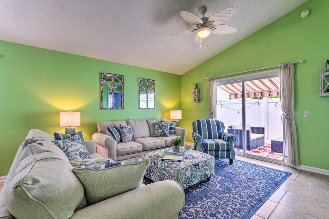 Pcb Retreat With Patio And Grill Less Than 1 Mi To Beach! Holiday home *