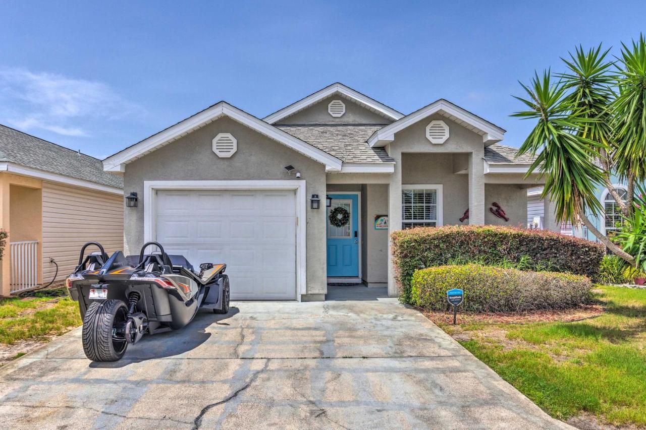 Pcb Retreat With Patio And Grill Less Than 1 Mi To Beach!